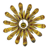 Plafonnier en métal doré en forme de fleur éclatante espagnole avec des feuilles, années 1960.