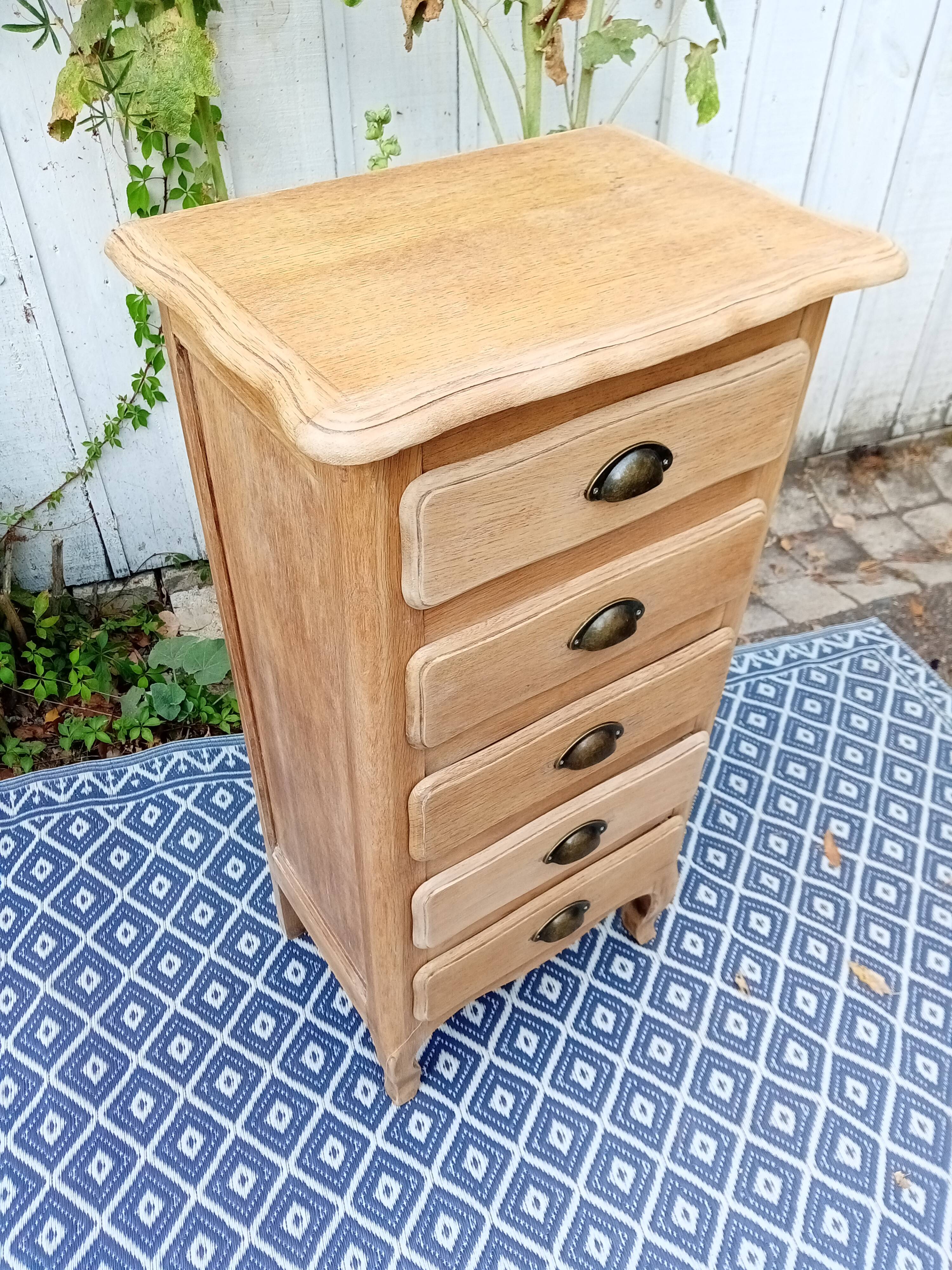 Chiffonnier