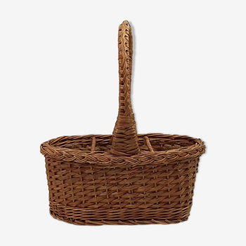 Wicker bottle holder one handle and 3 compartments