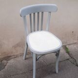Chaise bistrot en bois peint
