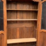 Showcase in walnut