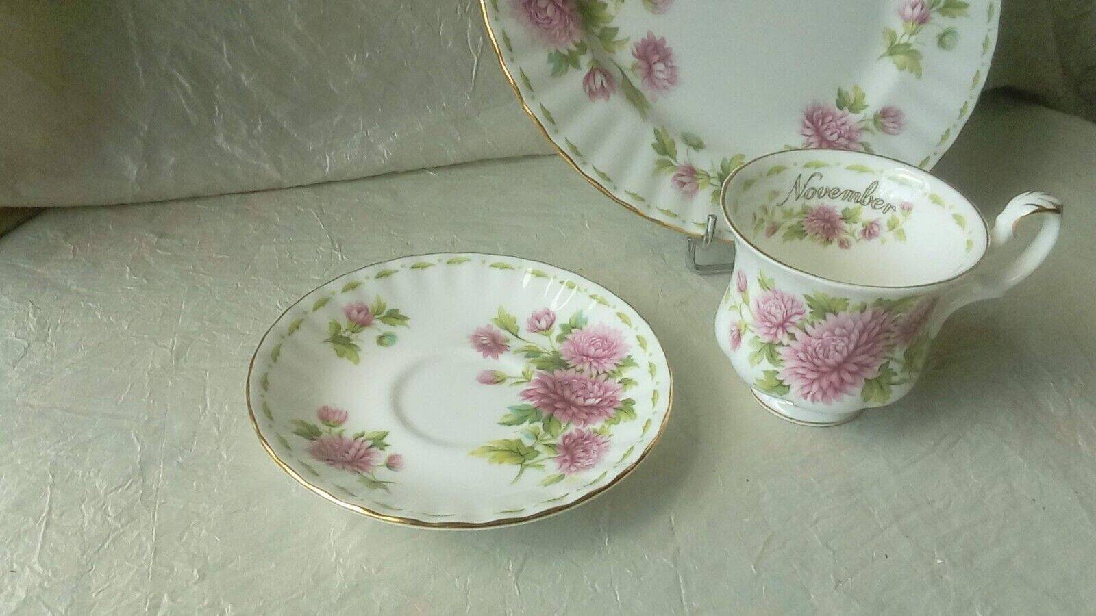 Coffee tea cup dessert plate november royal albert chrysantheme decor