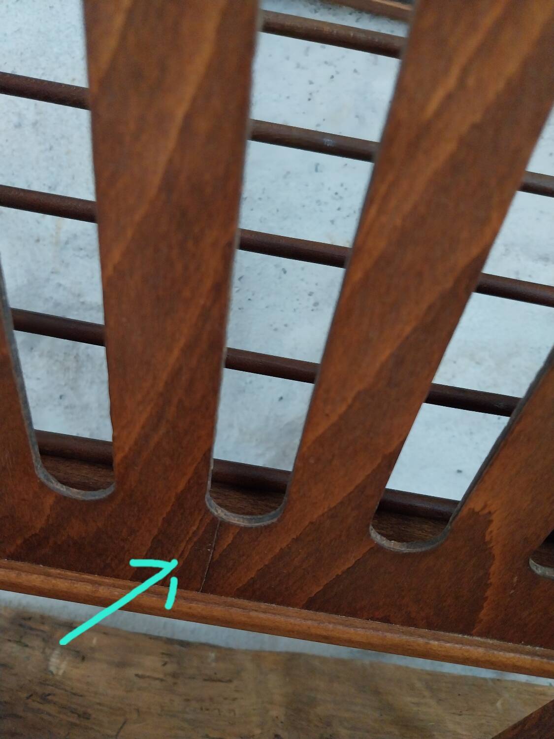 Folding magazine rack by Cees Braackman