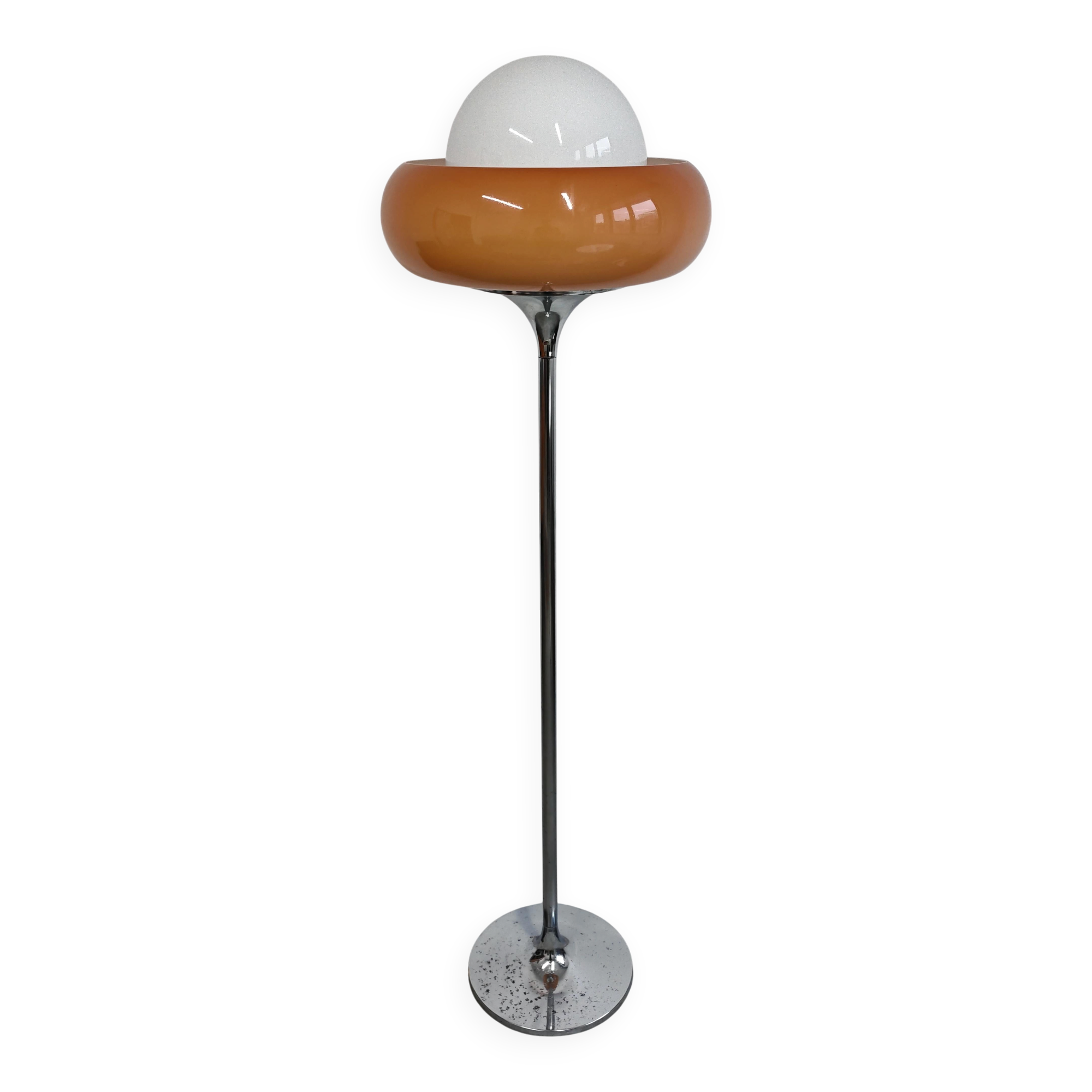Mid Century Modern Floor Lamp "Jadran" or "Tulip" by Harvey Guzzini
