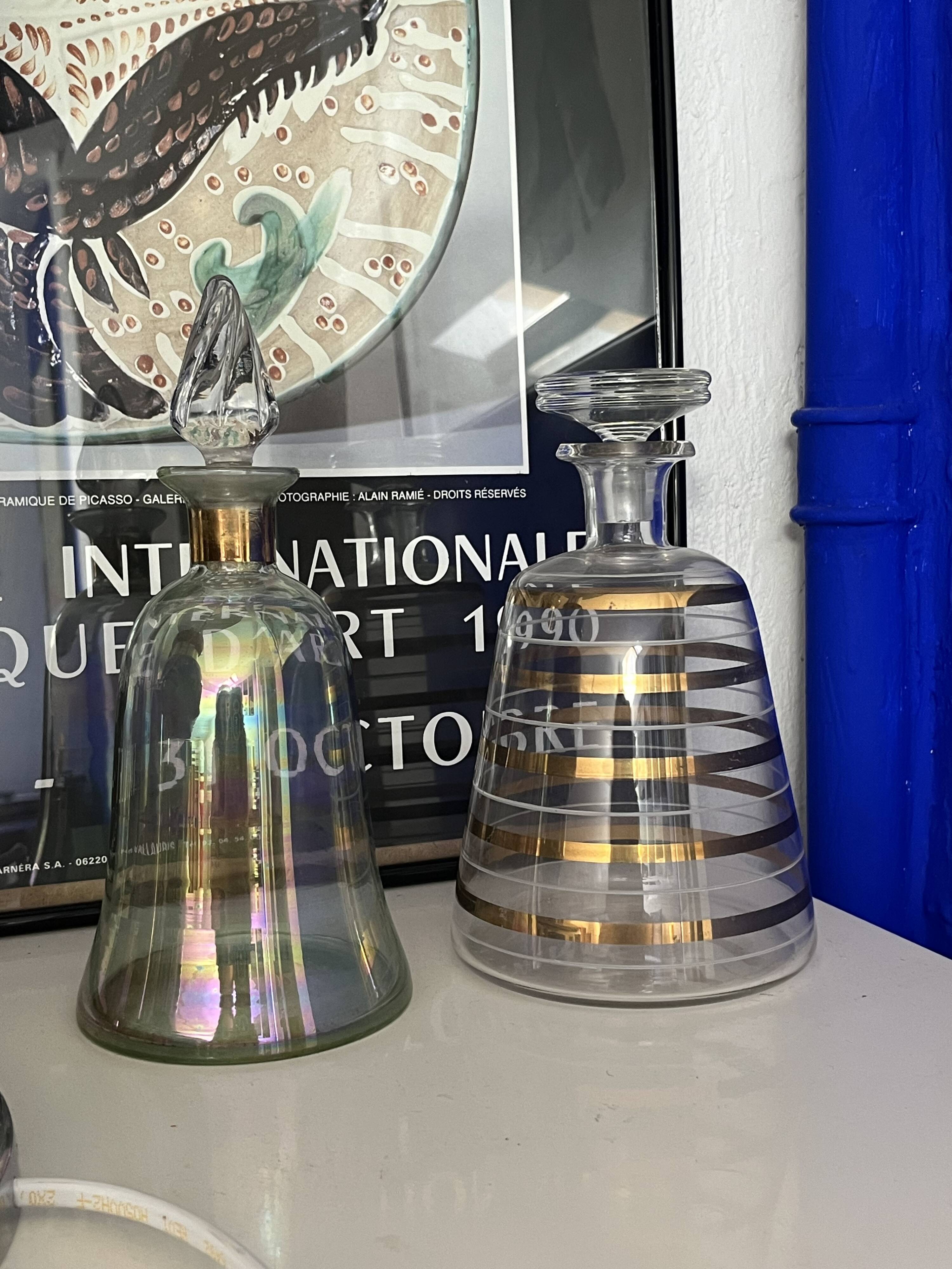 2 Vintage fifties carafes