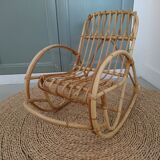 Fauteuil à bascule en rotin