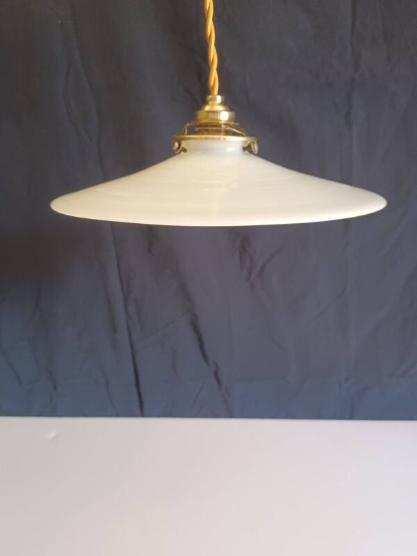Ancienne suspension opaline - 1940