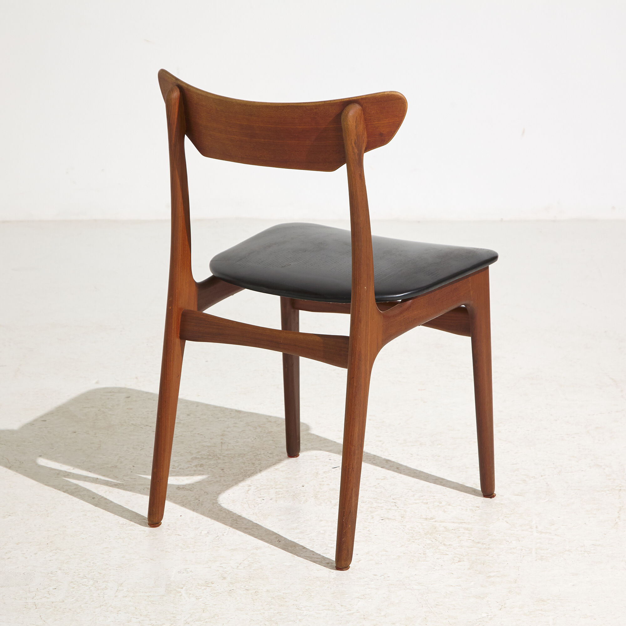 ダイニングチェア Schionning & Elgaard chair teak leather
