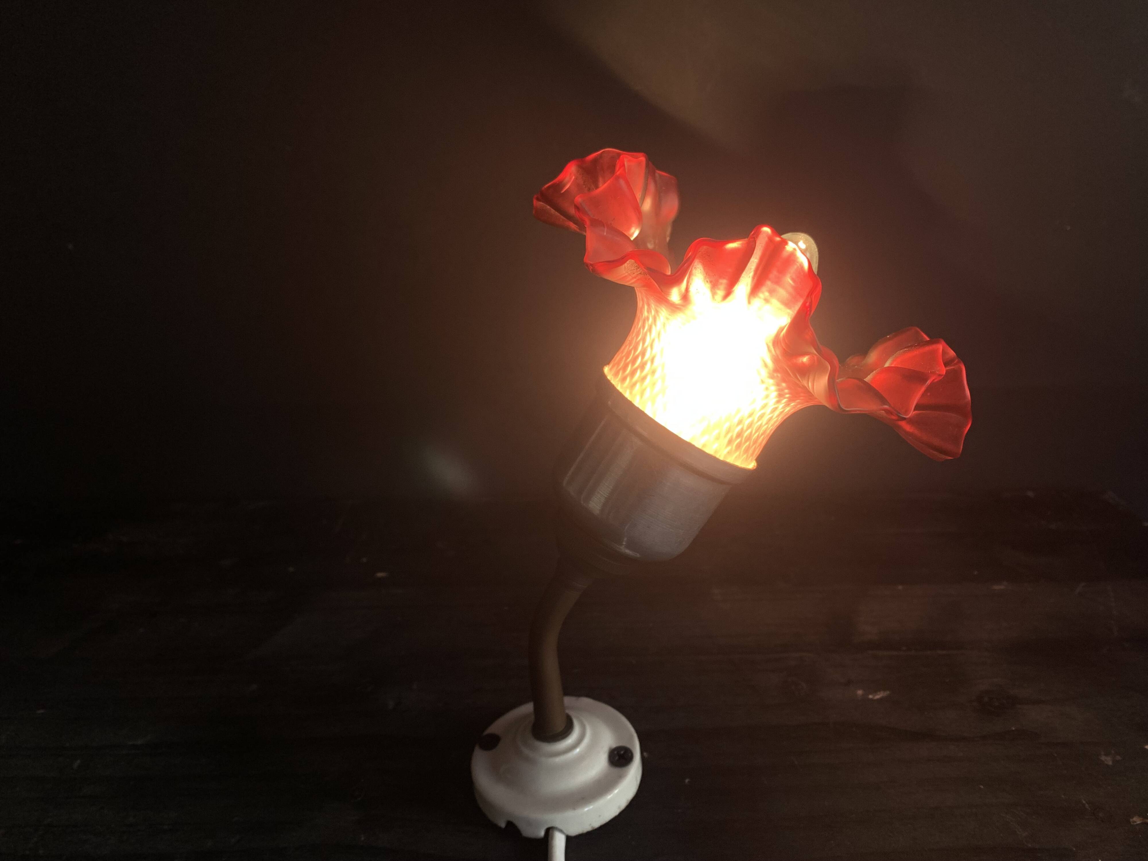 Antique wall light, tulip in pink glass and silver metal, 1920