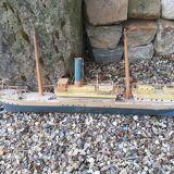 Metal boat model