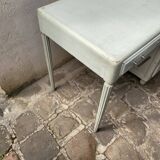 Bureau 1940 bois laqué vert amande