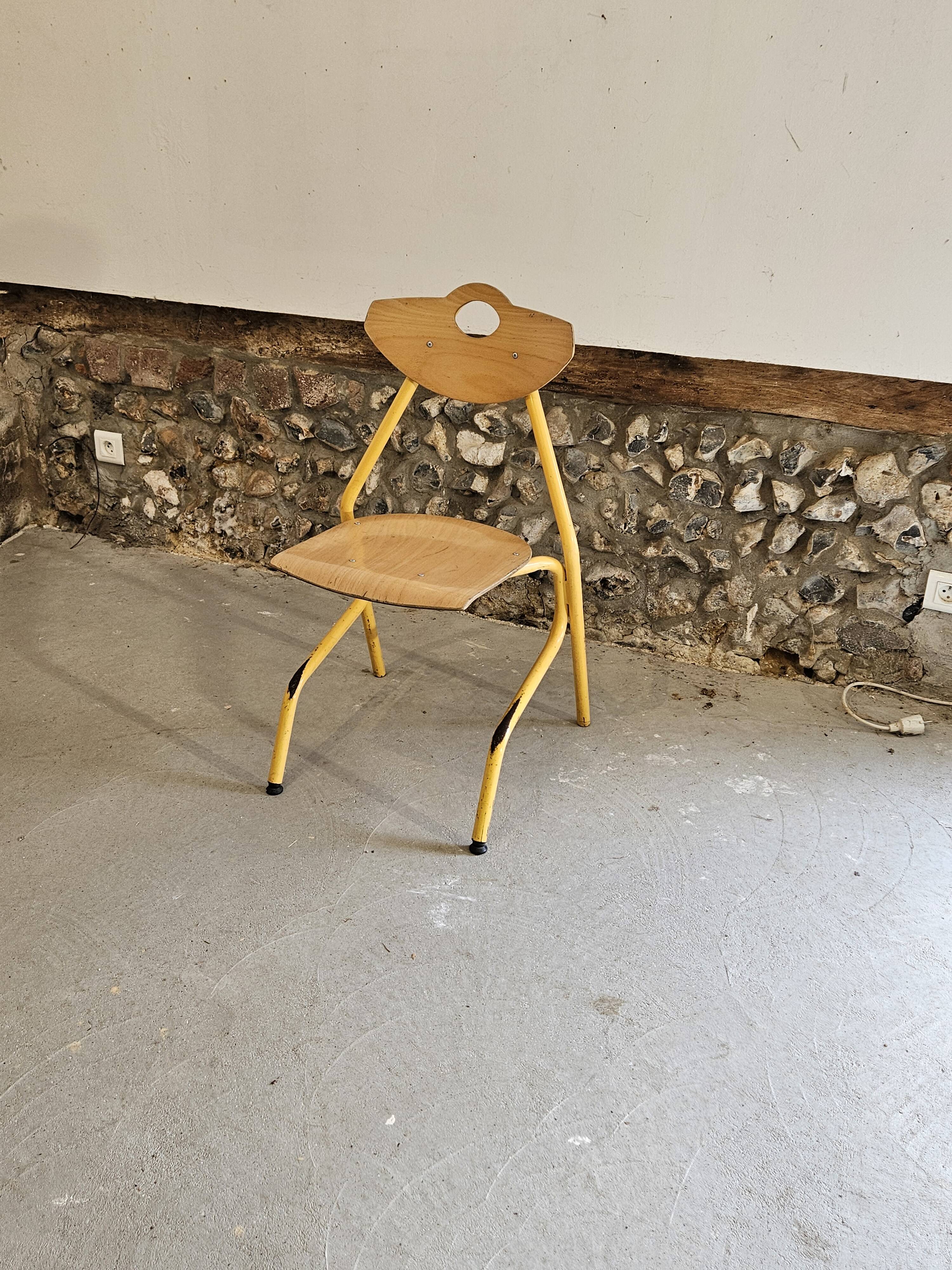 Chaise d'écolier 1980 1990 Design moderniste