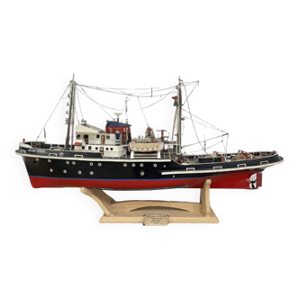 motorized miniature of the Jean Bart boat