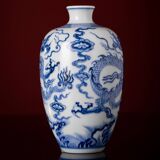 Vase Prunus en porcelaine bleue et blanche de Style Ming Yongxuan, artisanat classique