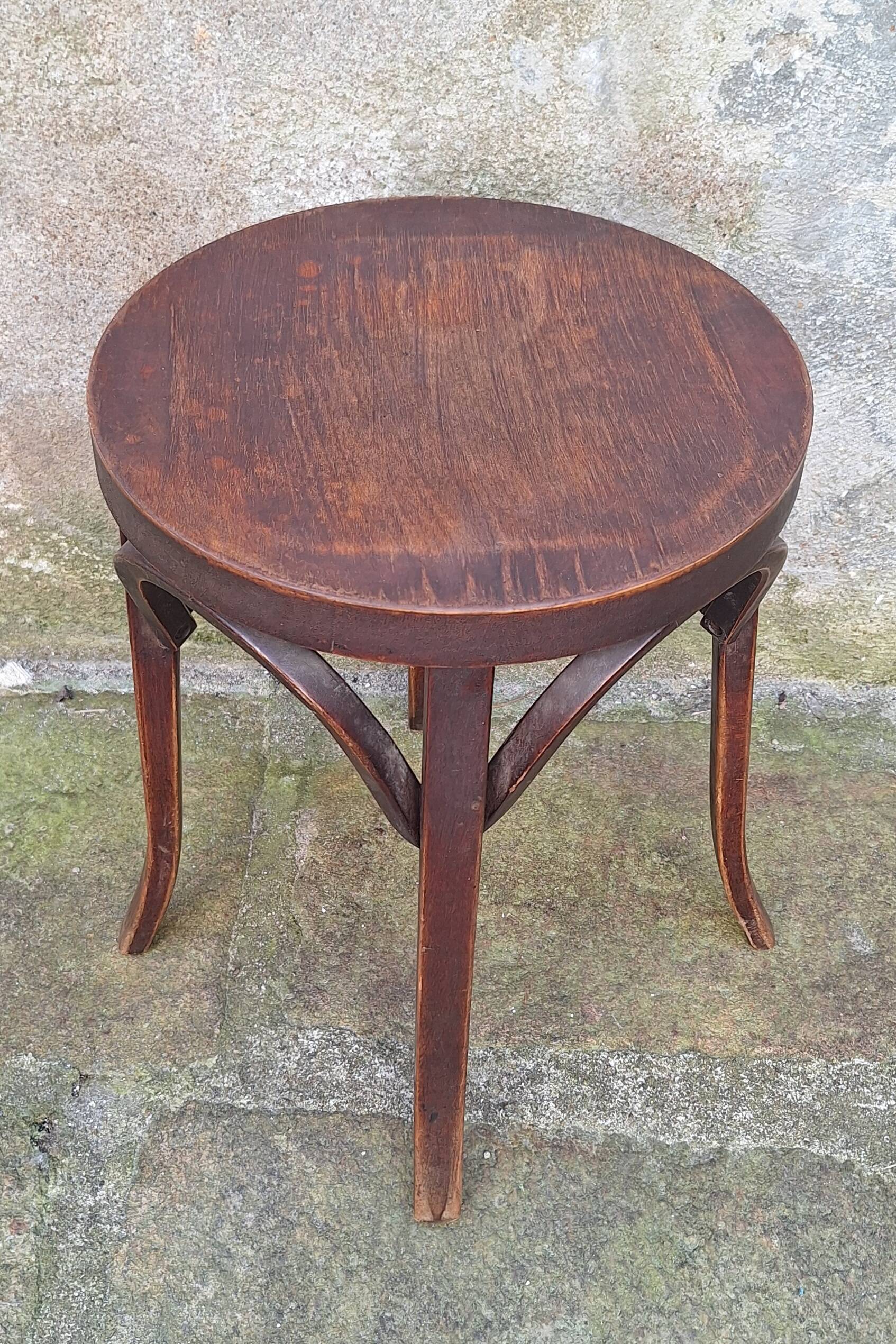 Tabouret en bois courbé Baumann