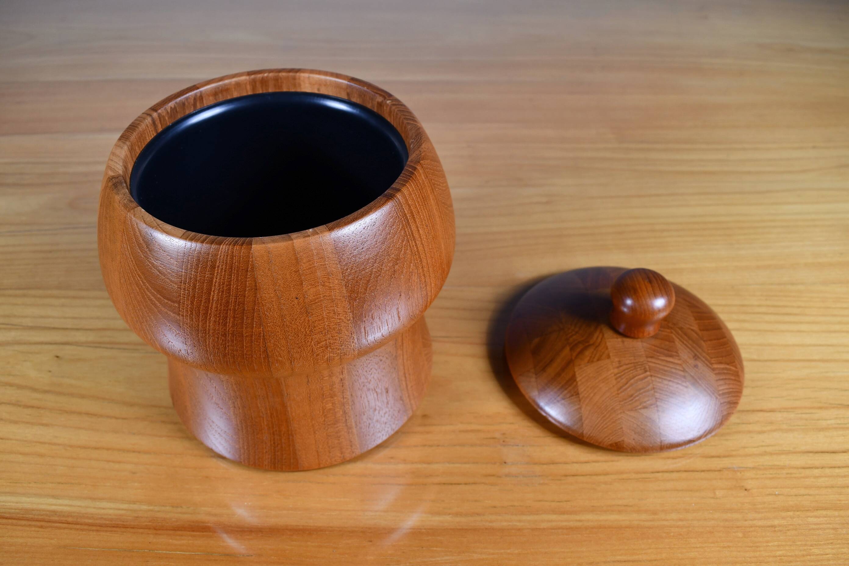 Large ice bucket by Digsmed, Denmark 1960s