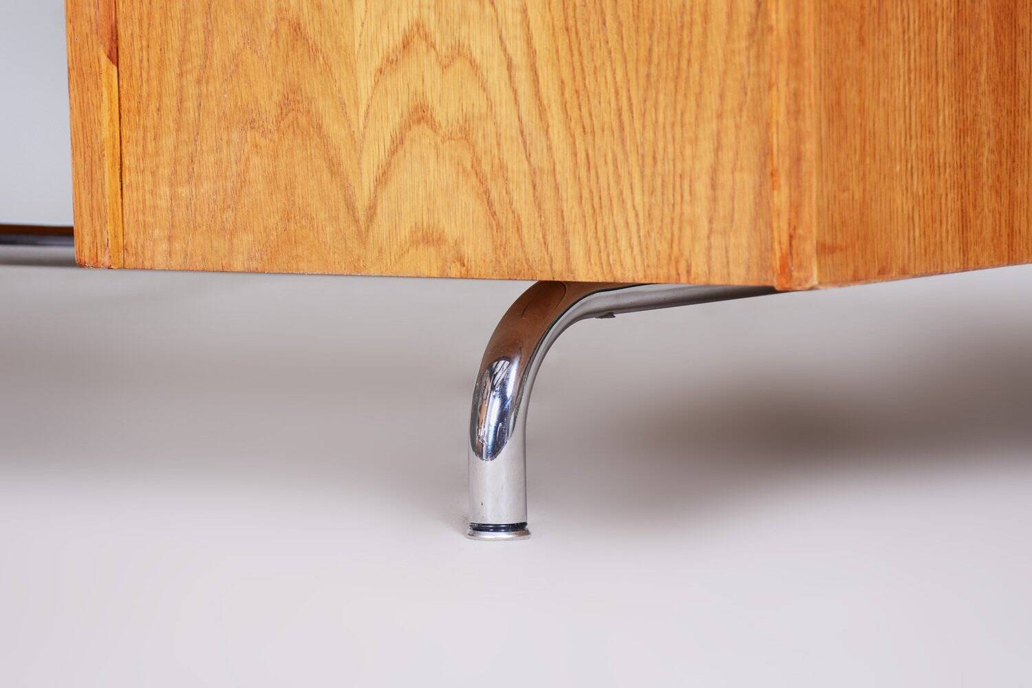 Bauhaus Oak Writing Desk attributed to Jindřich Halabala for Up Závody, 1930s