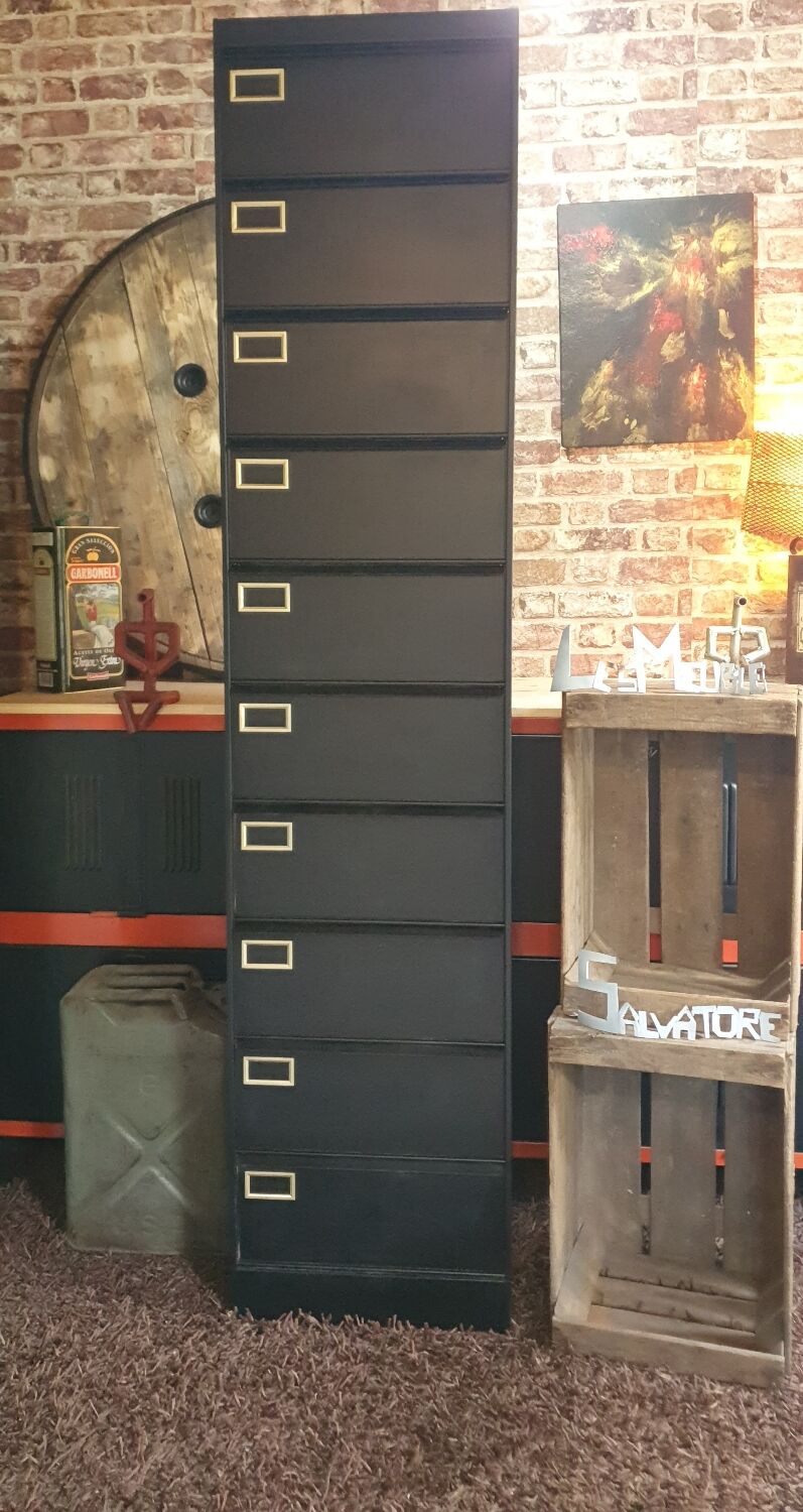 Industrial furniture with 10 metal flaps.