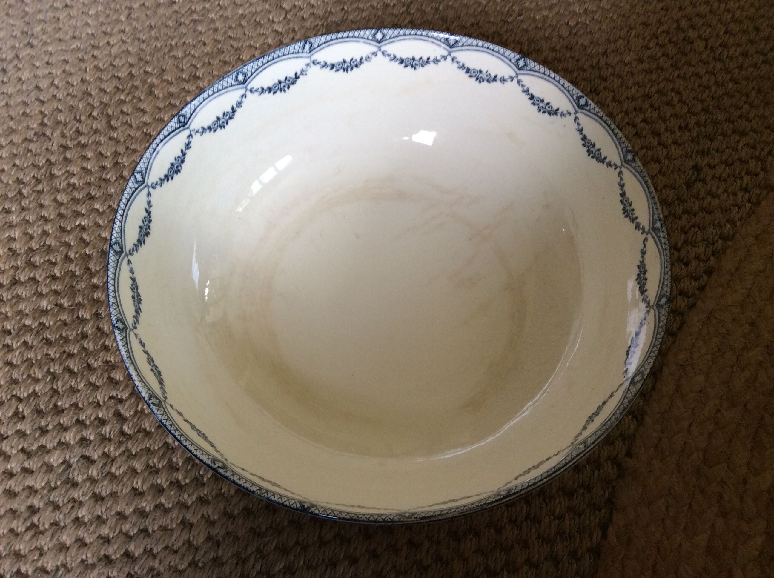 Iron Earth Salad Bowl