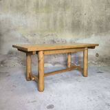 Table vintage en bois massif