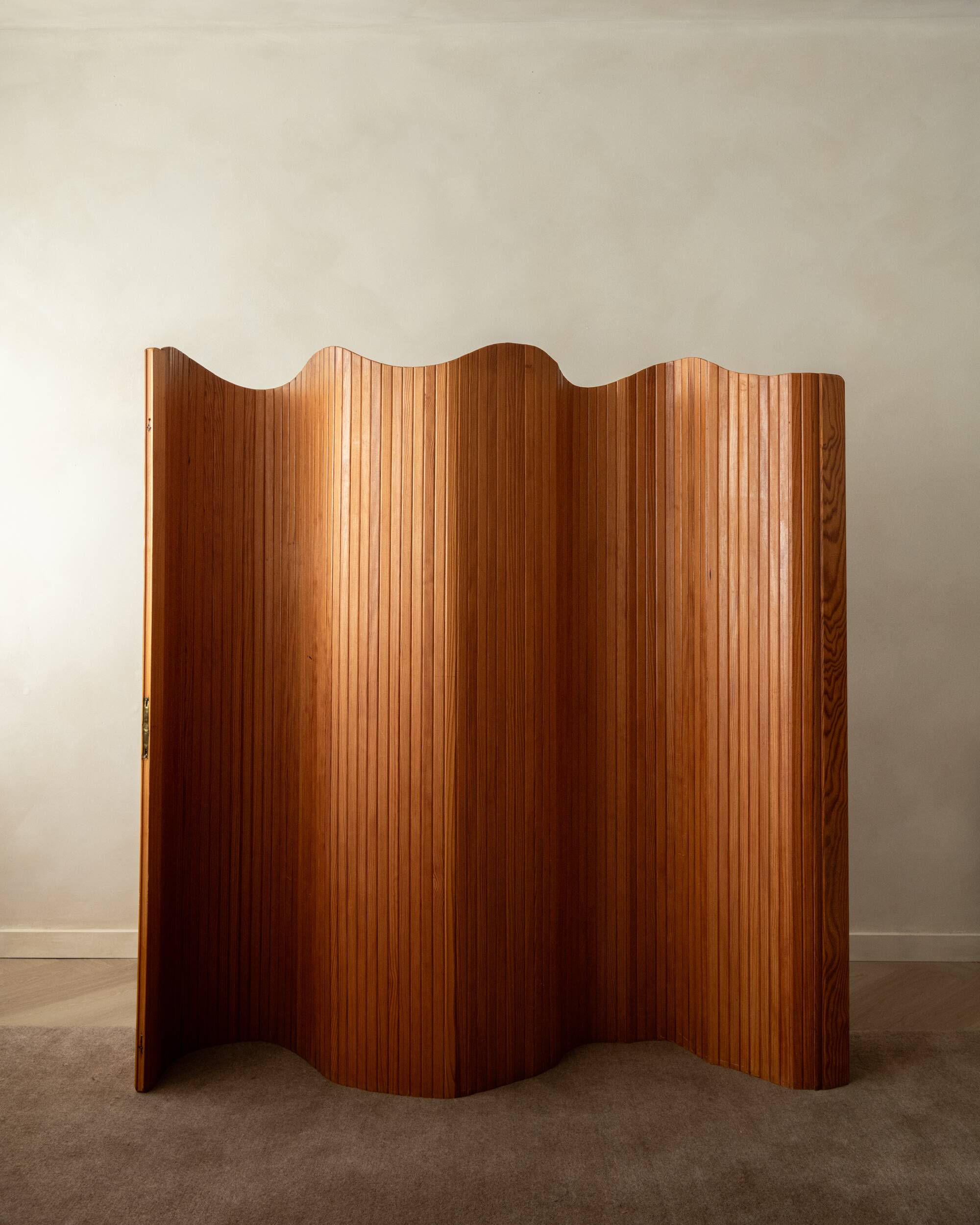 Vintage Art Deco Pine Tambour Room Divider by Jomain Baumann, 1930s