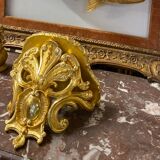 Applique murale dorée à la feuille d’or