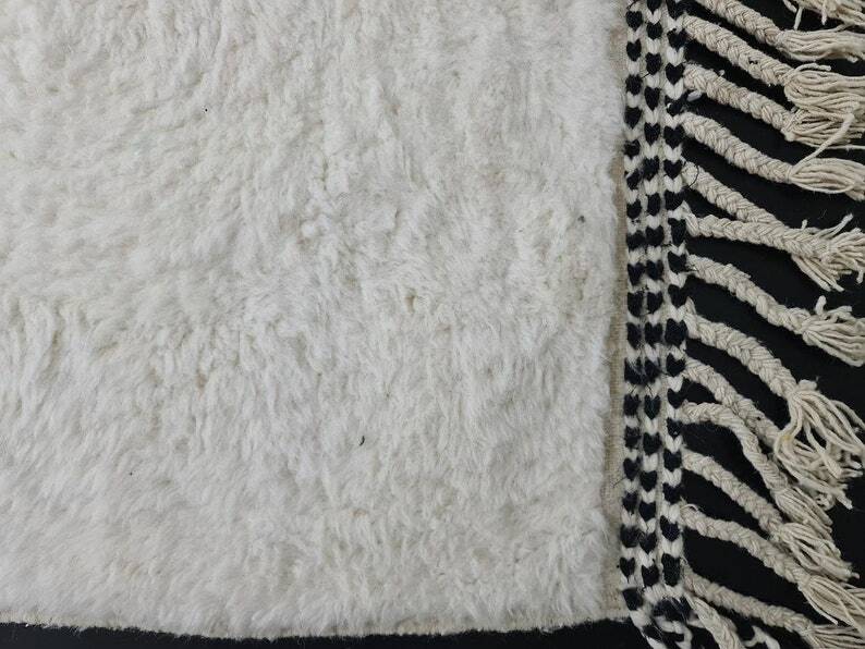 Traditional handmade Azilal rug 250cmx150cm