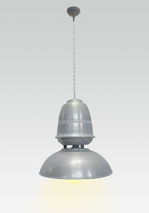 Lampe à suspension industrielle en zinc