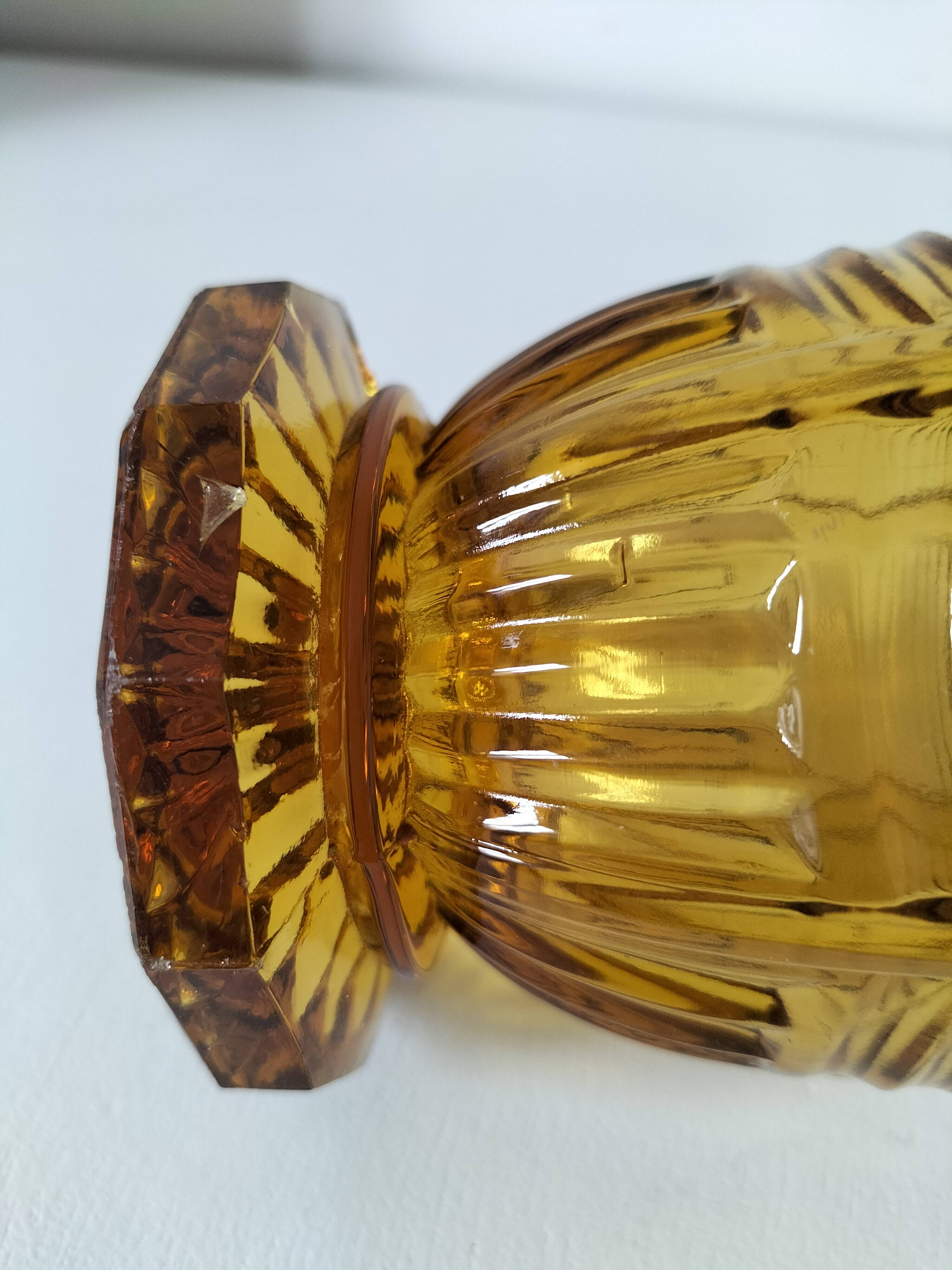 Art Deco vase in molded pressed glass, amber color