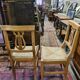 Lyre-shaped mulched chairs