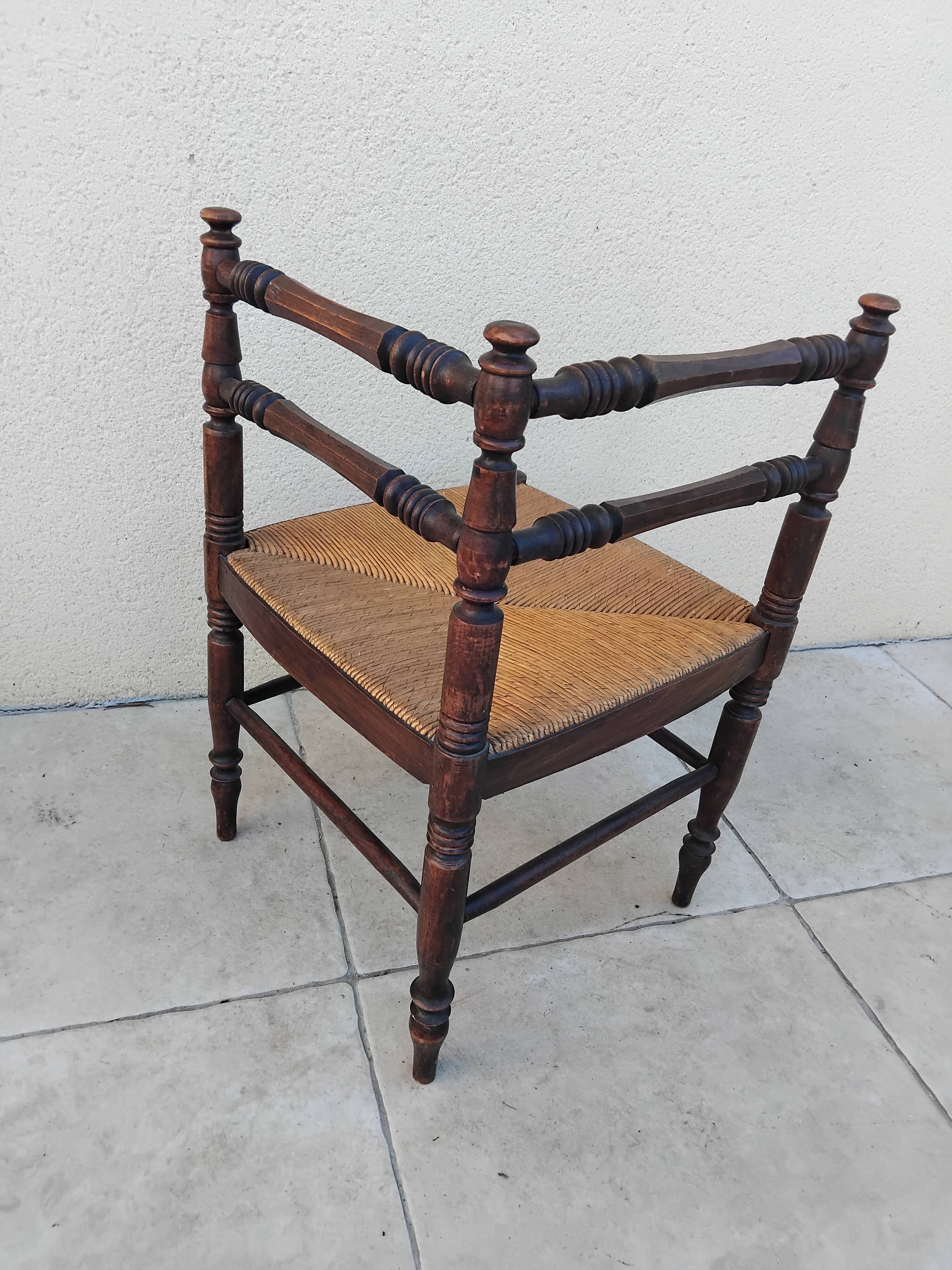 Chaise d angle vintage paille ancienne