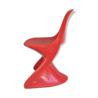 Chaise d'enfants rouge