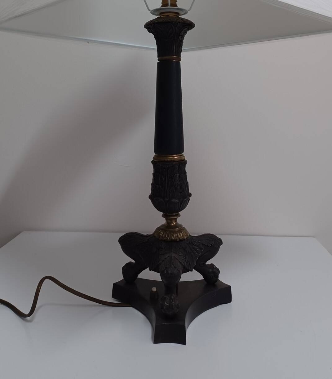 Antique lamp base with lion's paw - Restoration Period - Empire