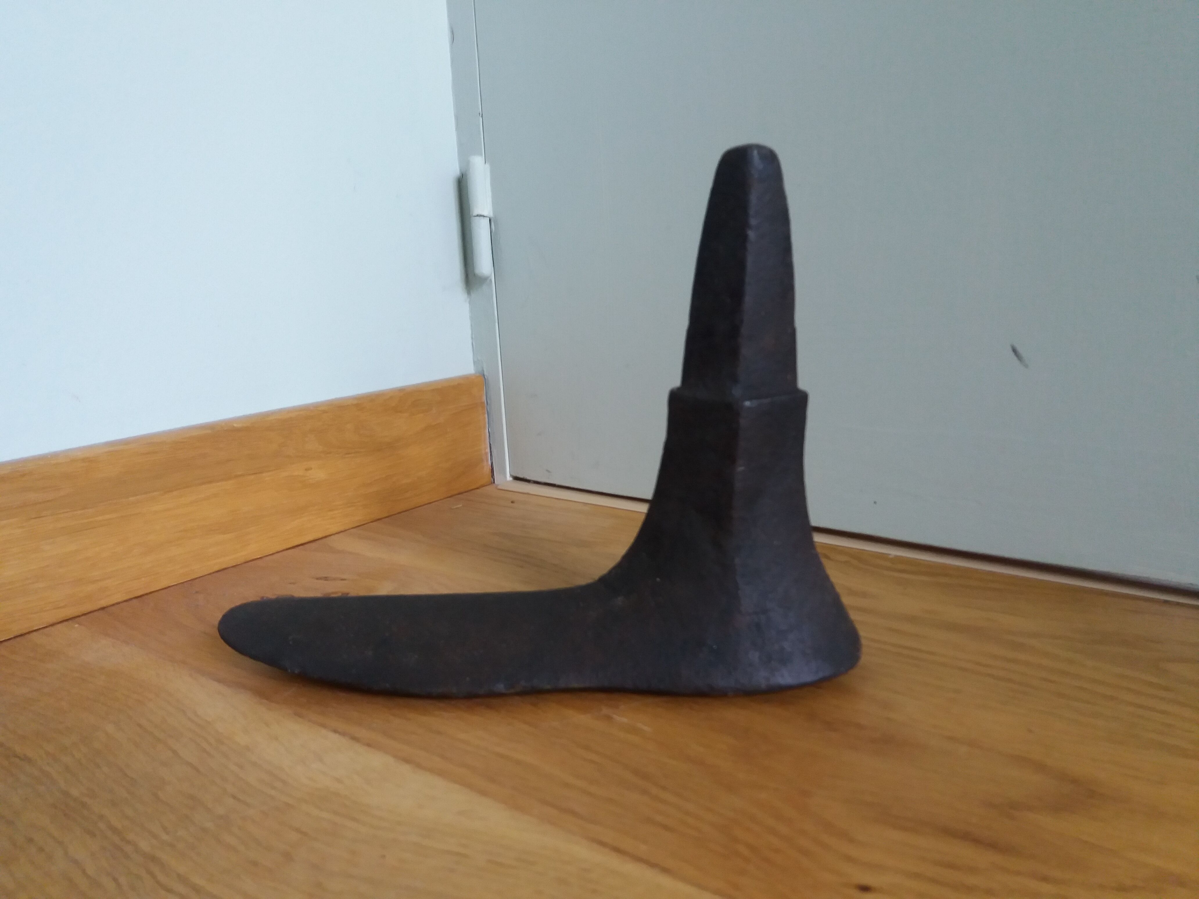 Shoe tree shoemaker paperweight