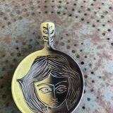 Bowl, pan with a female face engraved in enameled ceramic helene Ugo vallauris vintage