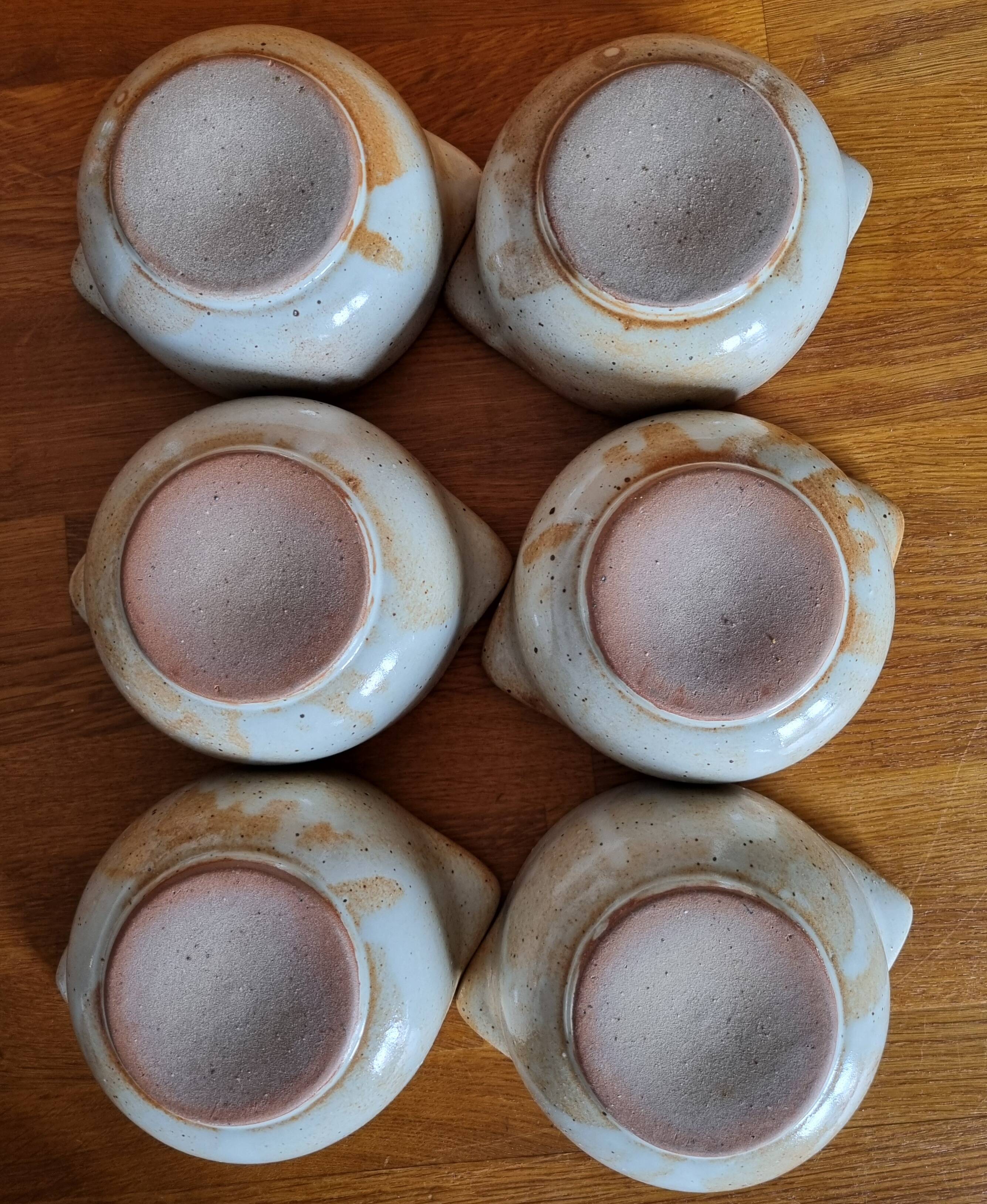 Set of 6 stoneware bowls