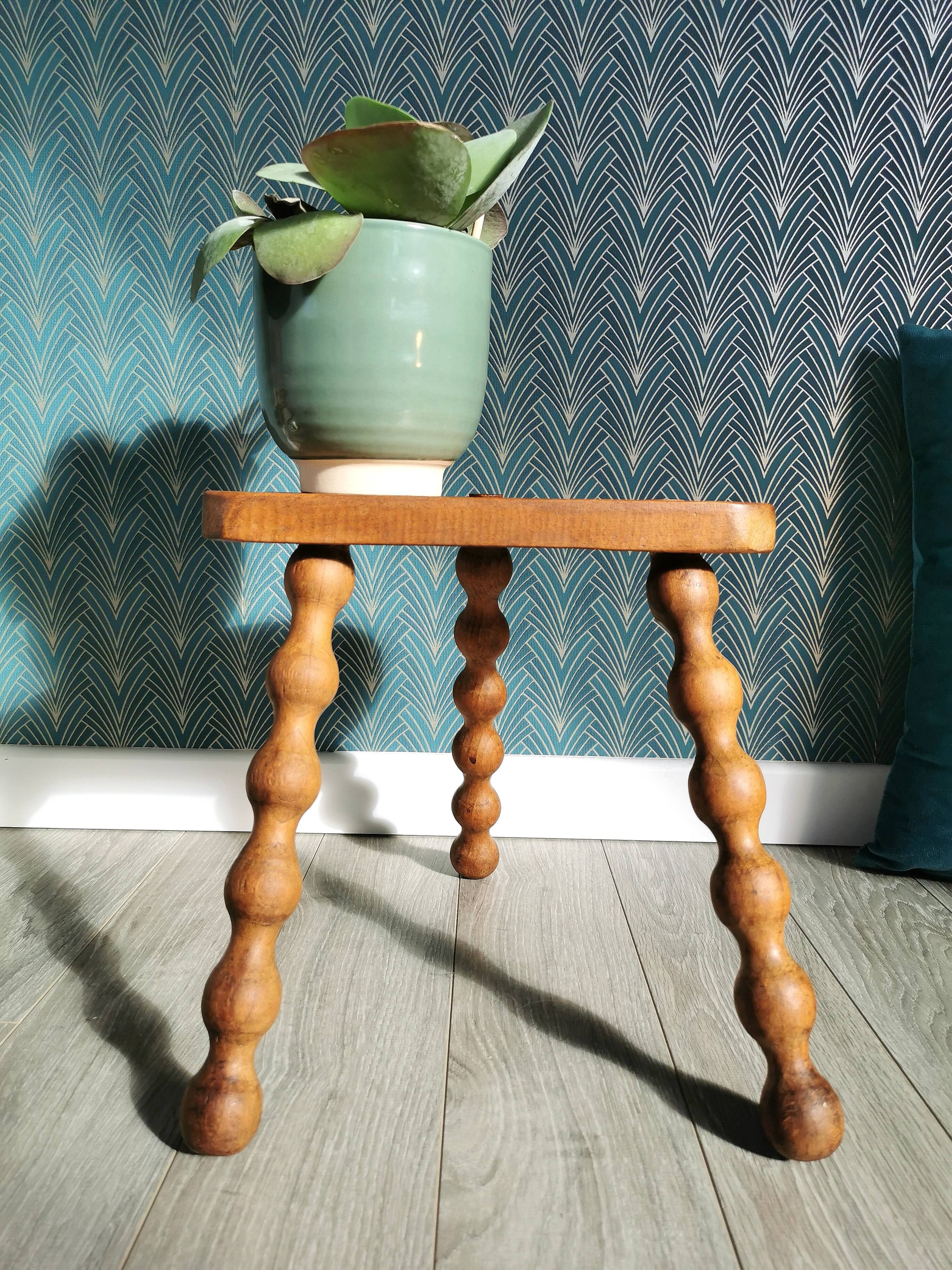 Vintage tripod stool