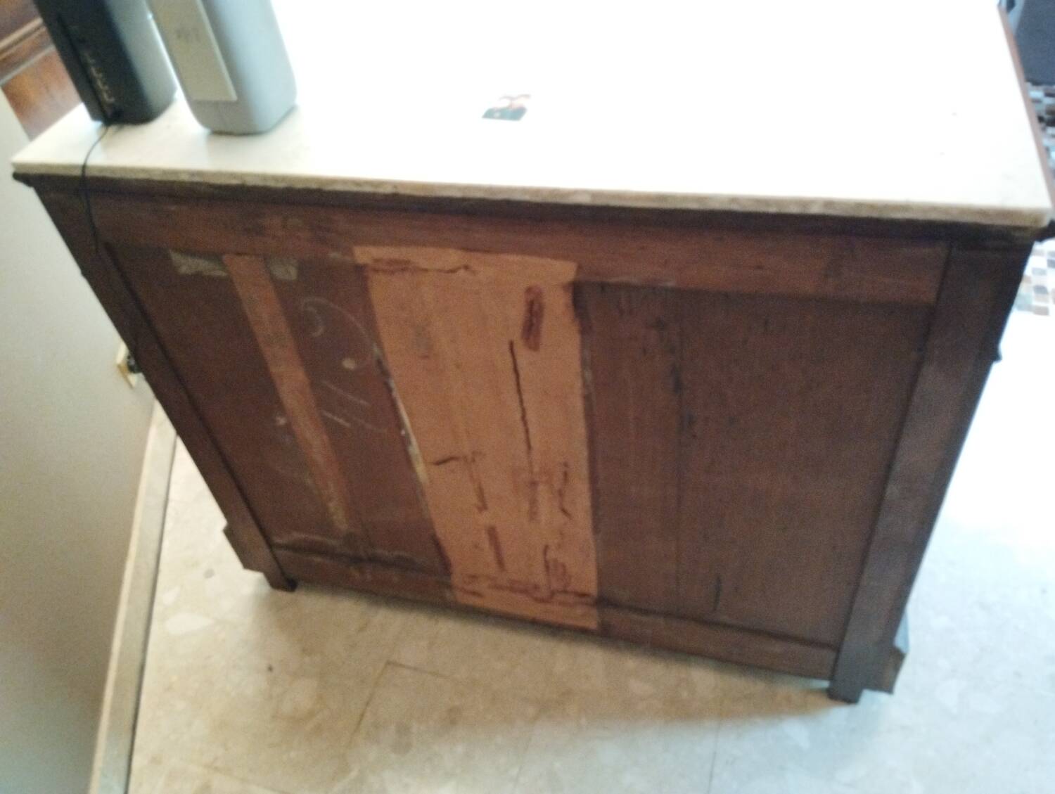 Victorian chest of drawers with white marble top