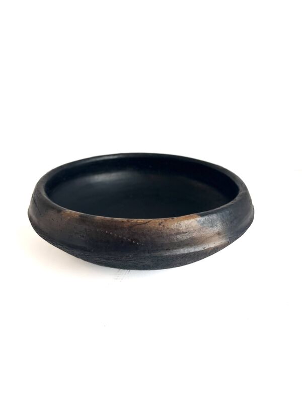 Plat  Abron  ''Kânâh'' en terre cuite fumée   Ø 31cm diamètre