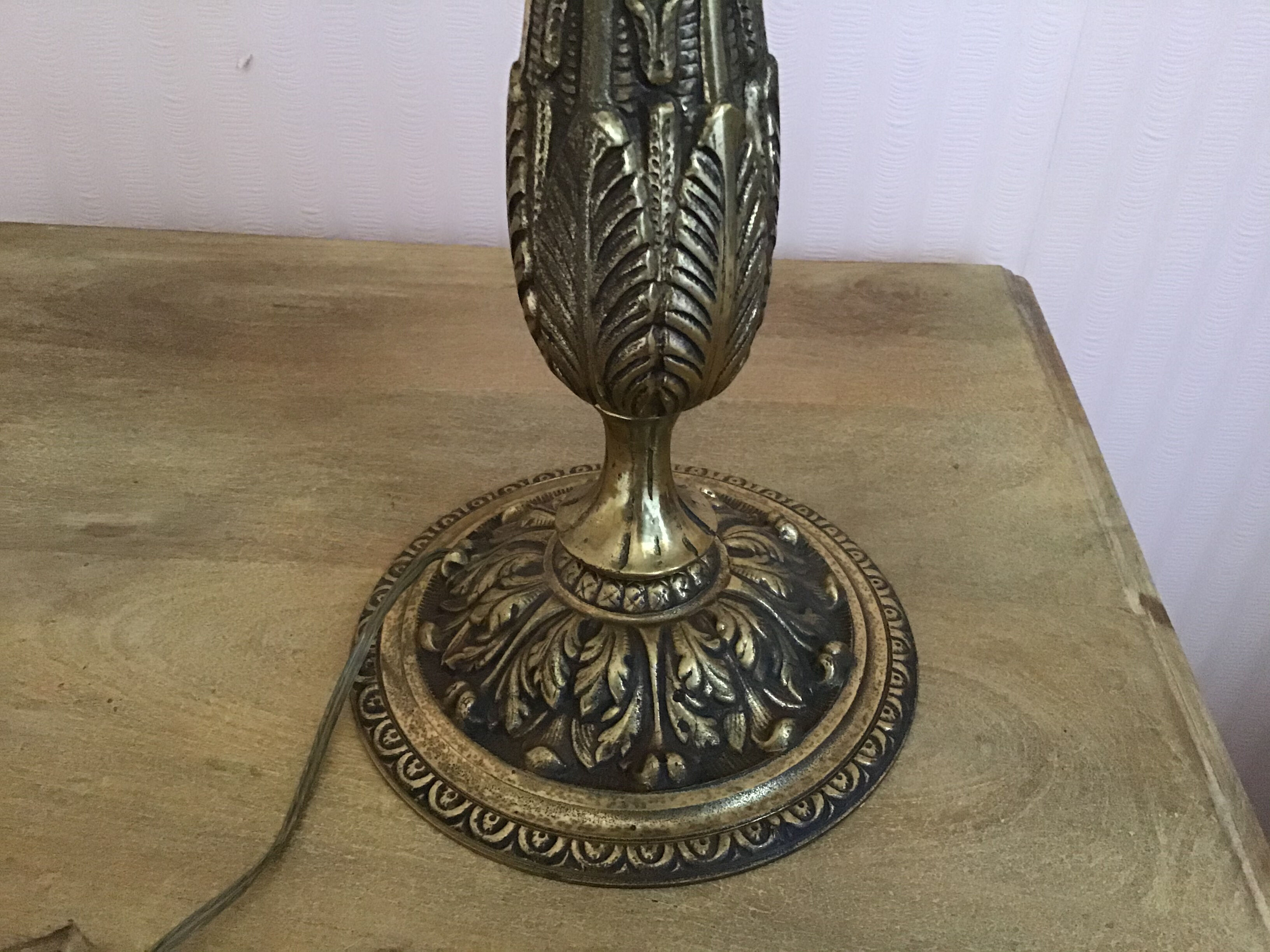 Pied de lampe en bronze