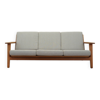Oak sofa, Danish design, 1960s, designer: Hans J. Wegner, manufacturer: Get