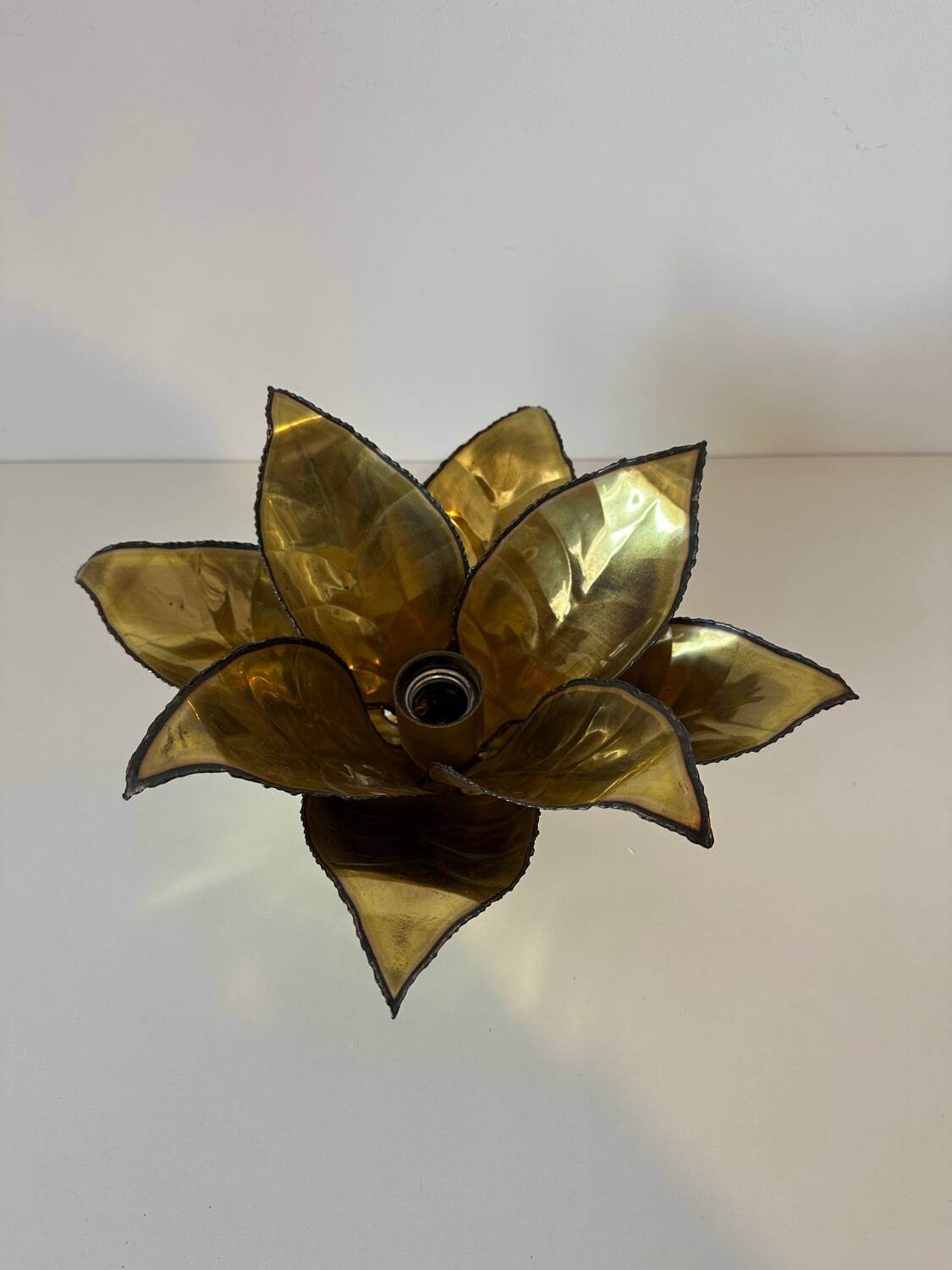 Copper-plated brass flower wall light