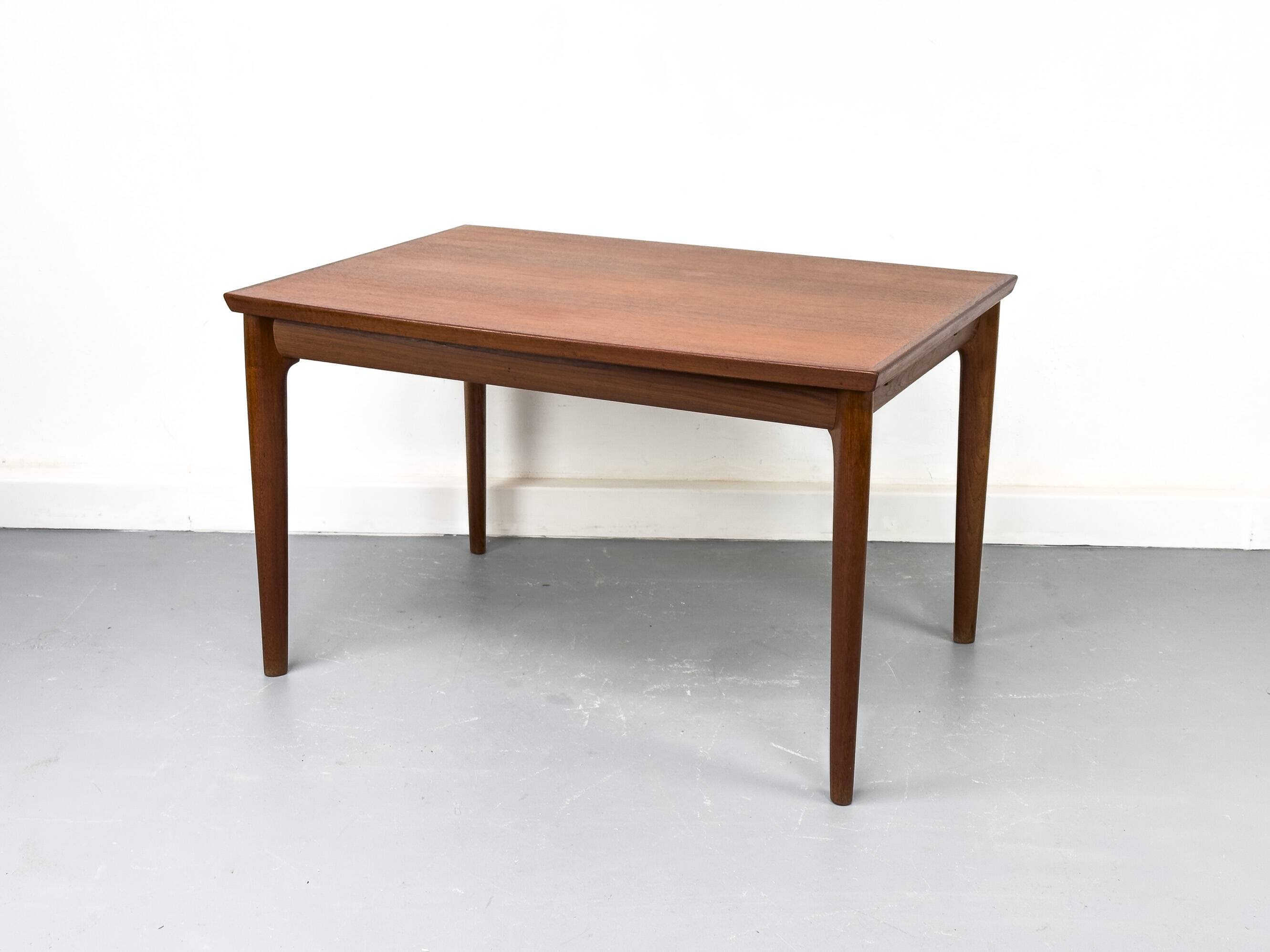 Table extensible en teck par Grete Jalk pour Glostrup, 1960