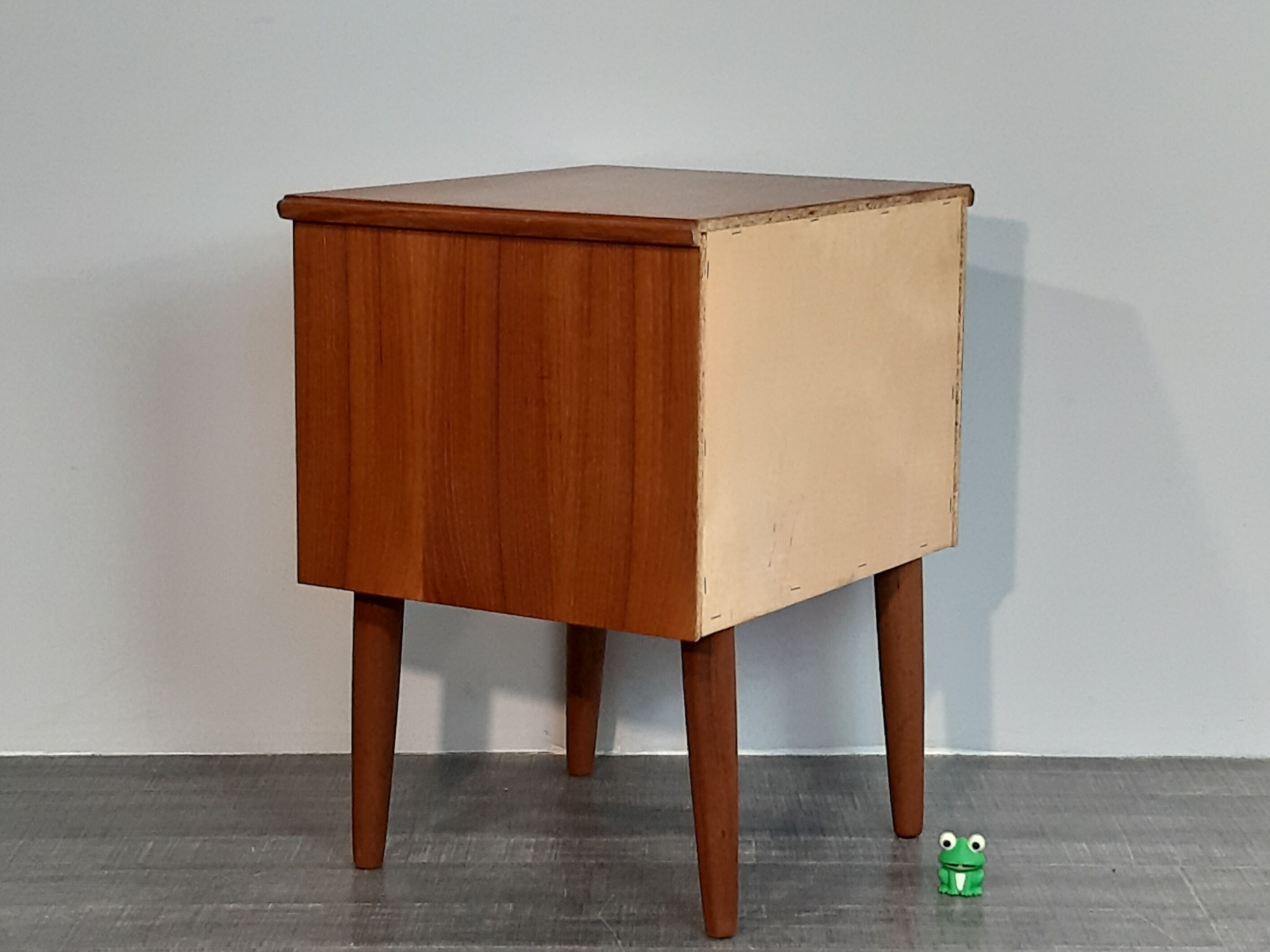 Danish beside tables in teck 2 drawers, scandinavian 1960