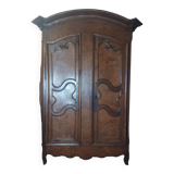 Transition wardrobe in 18th century walnut