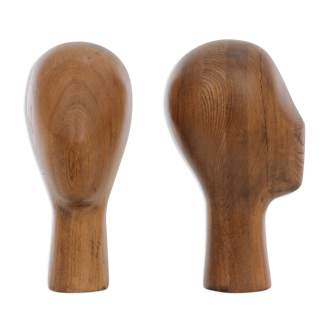 Pair of oak manequin head