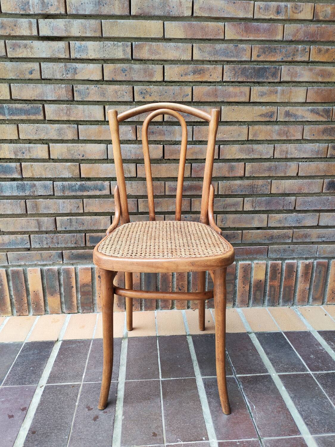 Chaise bistrot signée Thonet