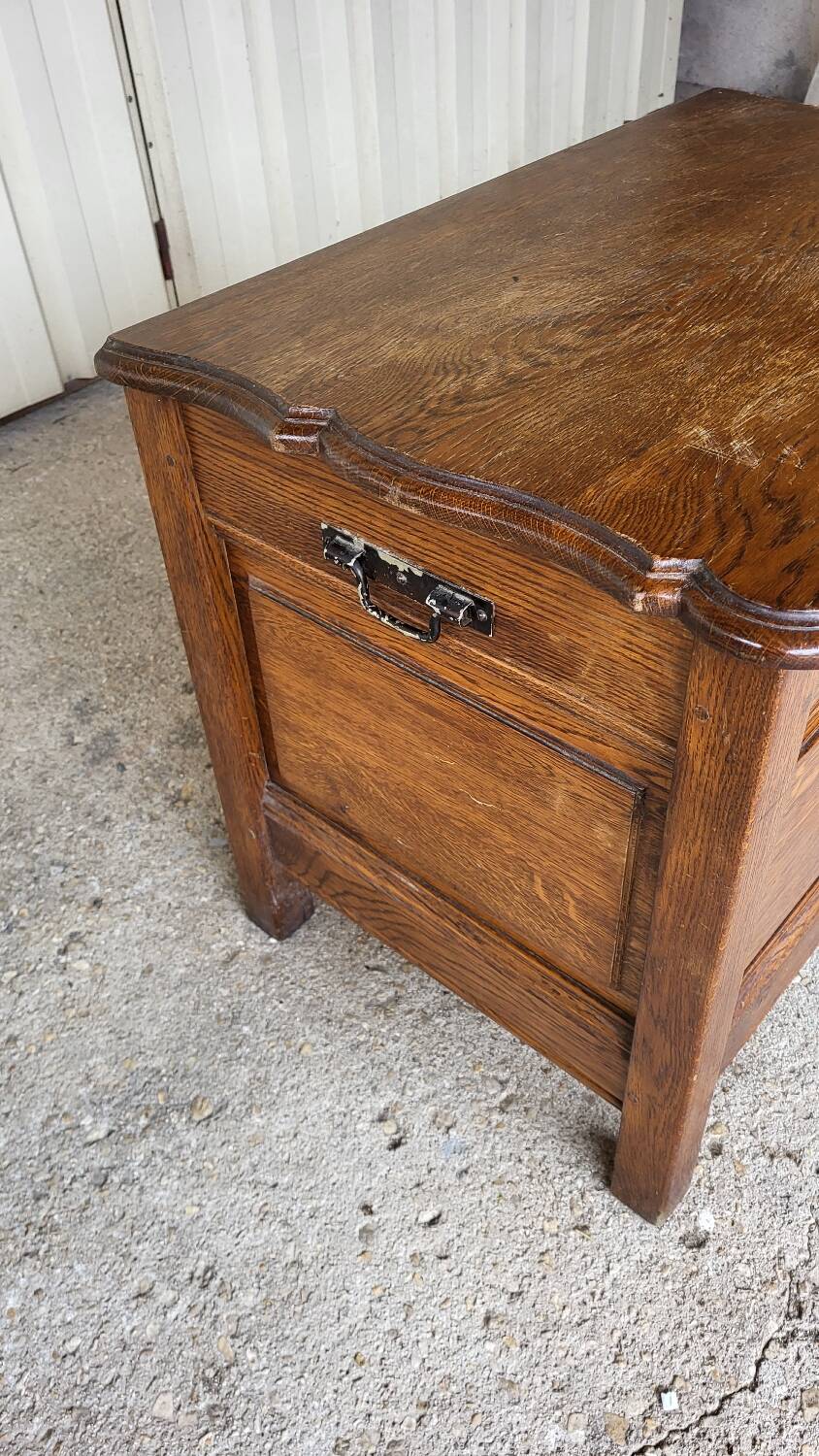 Solid oak wooden chest