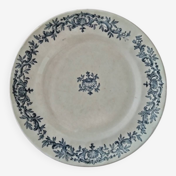 Old Longchamp iron earth dish blue Regent pattern