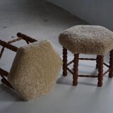 Pair of Danish oak stools from the mid-century with hexagonal seat and turned legs, 1950s.